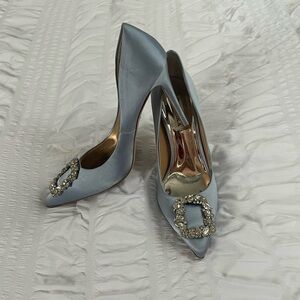 Badgley Mischka blue heels